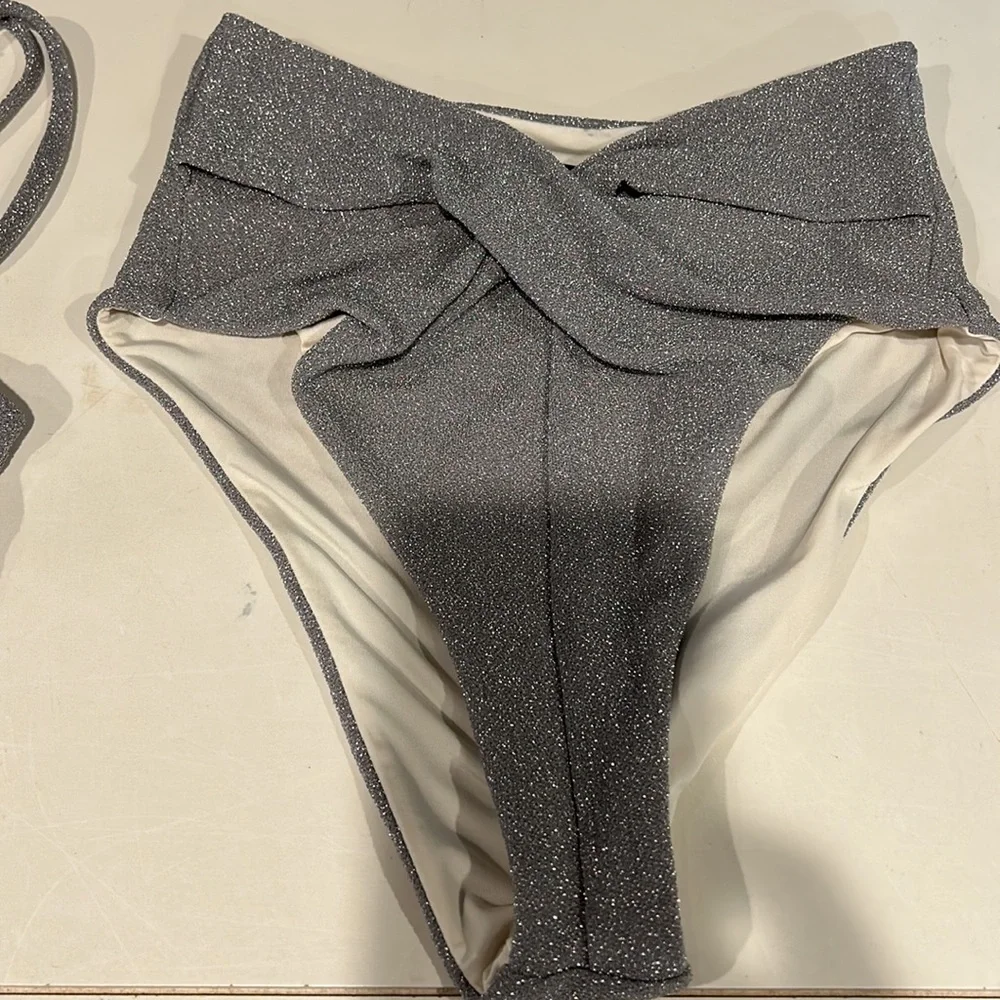 Beach Riot Bikini Set - Picture 3 of 6